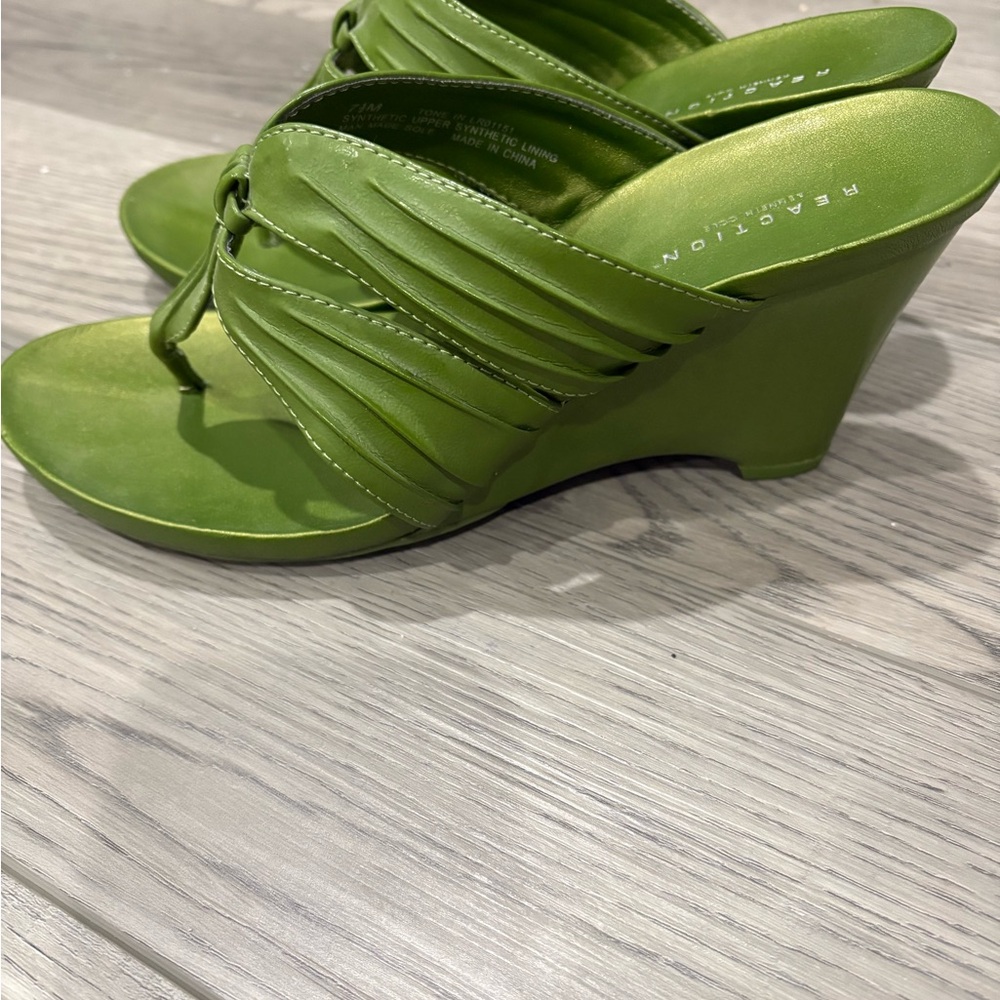 Reaction Kenneth Cole Lime Green Wedge Sandals